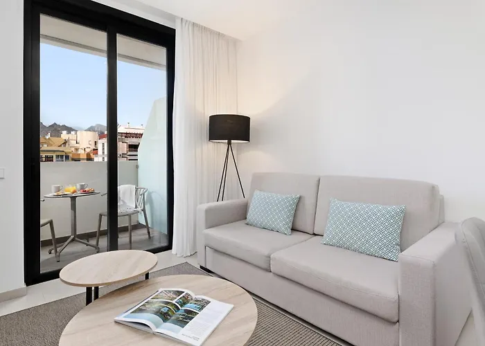 Obsidian Atico Tagoro * Santa-Cruz de Ténérife